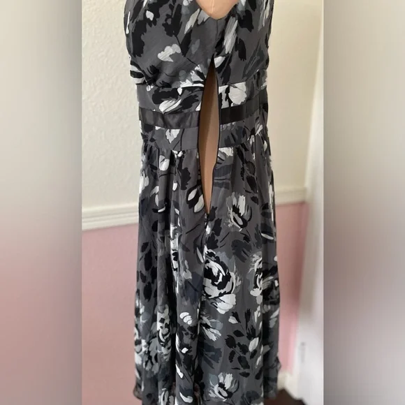 Studio I Petite dress size 12P - Picture 6 of 10